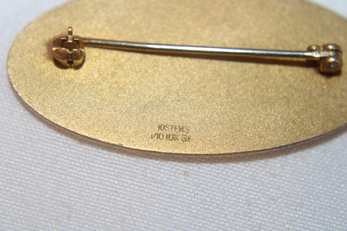 Vintage Jostens 10K Gold Filled Dove Diamond Pin Brooch Holy Spirit Peace - Picture 3 of 4