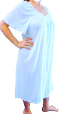 ELEGANT 1980s SEARS FUNDAMENTALS GLAMOROUS BLUE EMBROIDERED YOKE NIGHTIE L XL EC