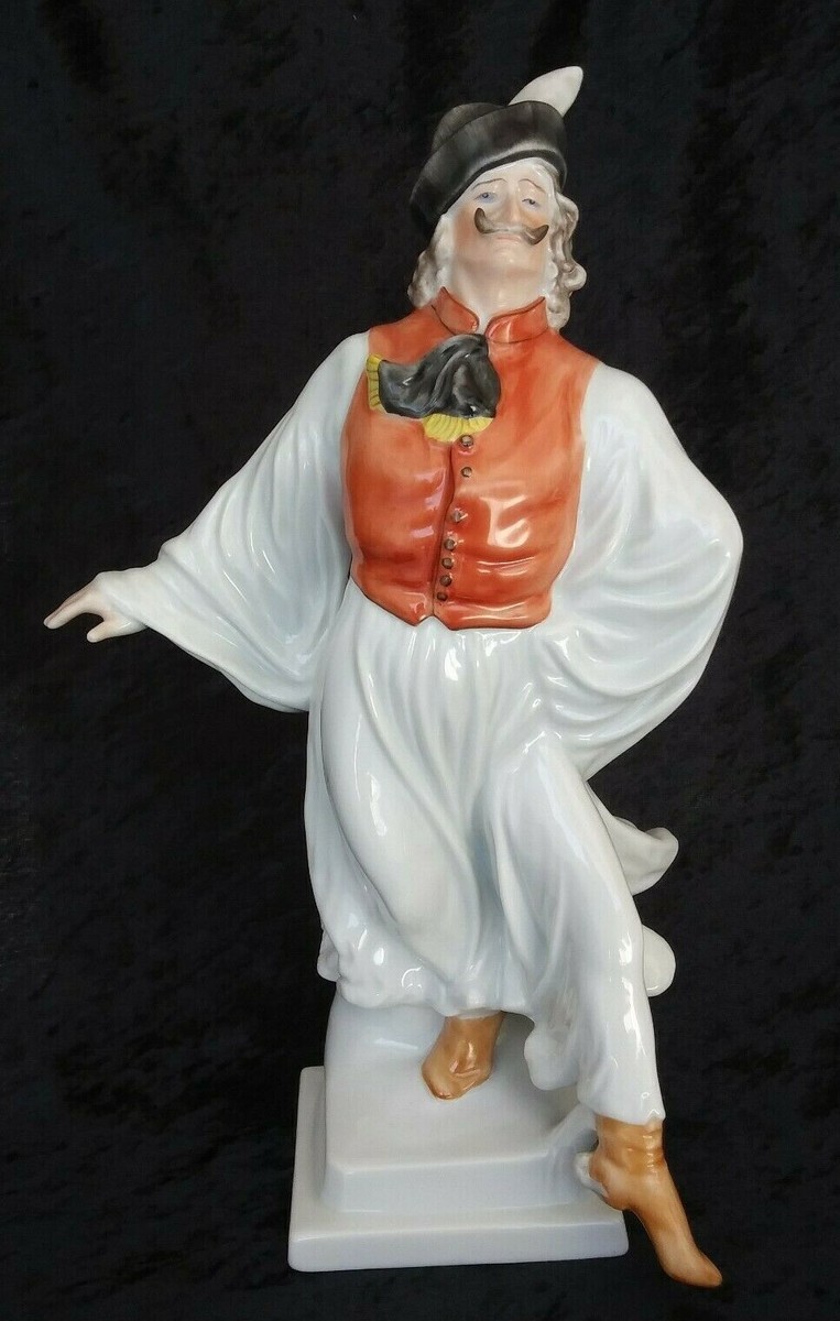 VINTAGE HEREND HUNGARY DANCING PEASANT MAN PORCELAIN FIGURINE | eBay