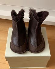 UGG Stiefel Boots Mod. BOO Gr. M in dunkelbraun - ungetragen