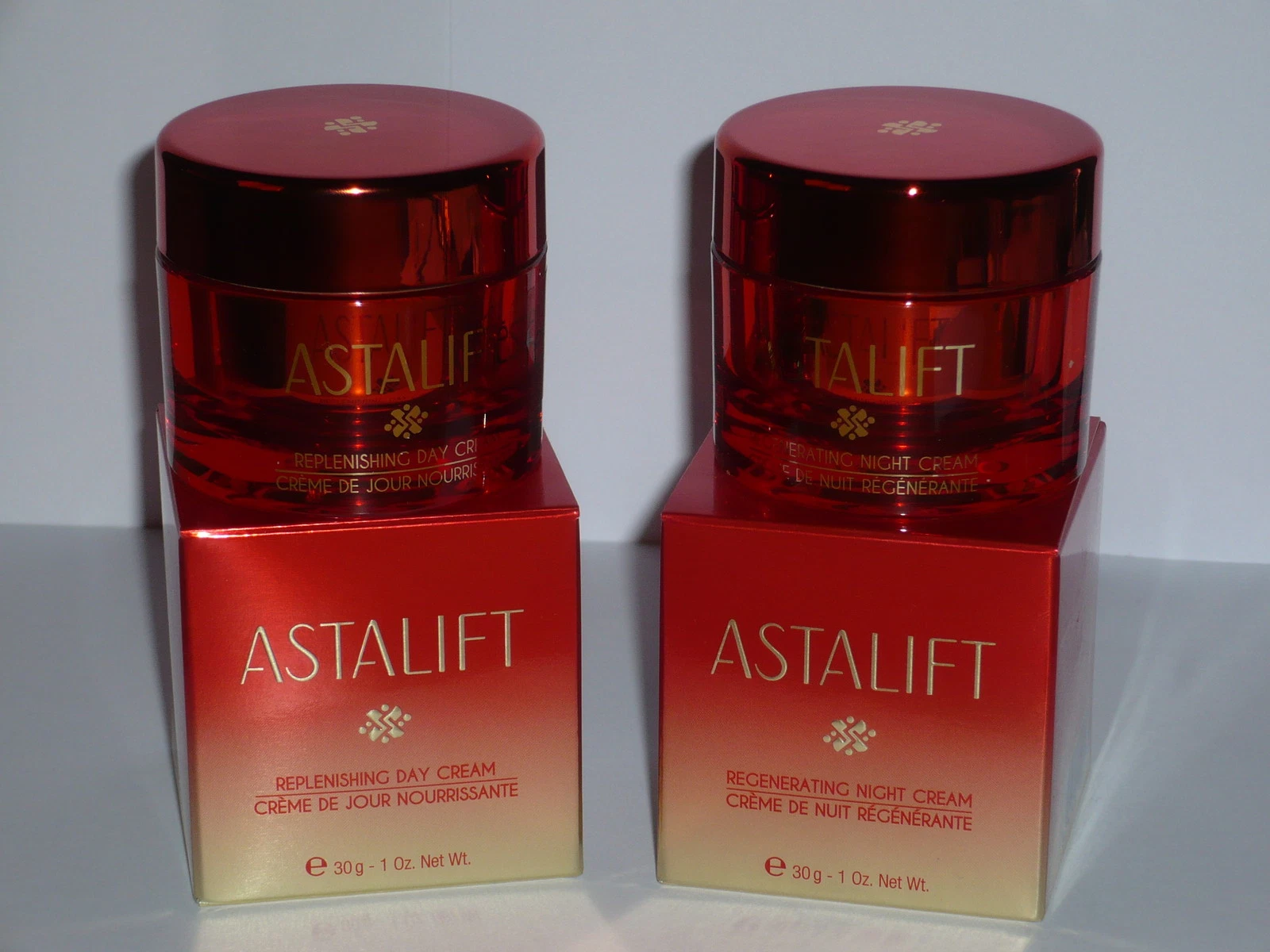 ASTALIFT DUO REPLENISHING DAY 30g & REGENERATING NIGHT 30g