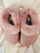 Dearfoam Slippers Women  s M 7-8 Indoor Outdoor Memory Foam Slippers Faux Fur