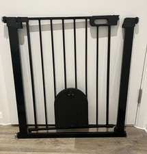 Black Metal Adjustable Pressure Mounted Stair Safety Doorway Gate