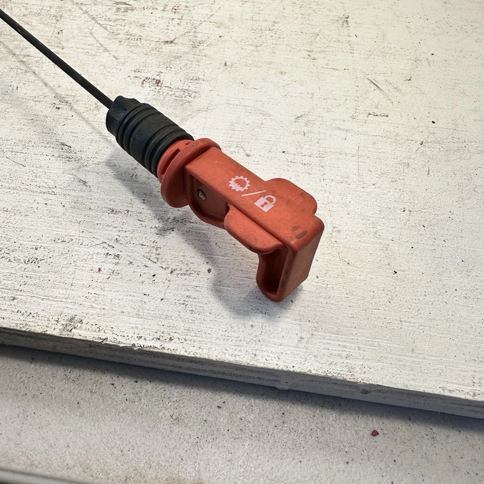 NOVO OEM GM 1999-2005 Silverado Sierra Tahoe Bloqueio Transmissão Dipstick chevy - Imagem 2 de 4