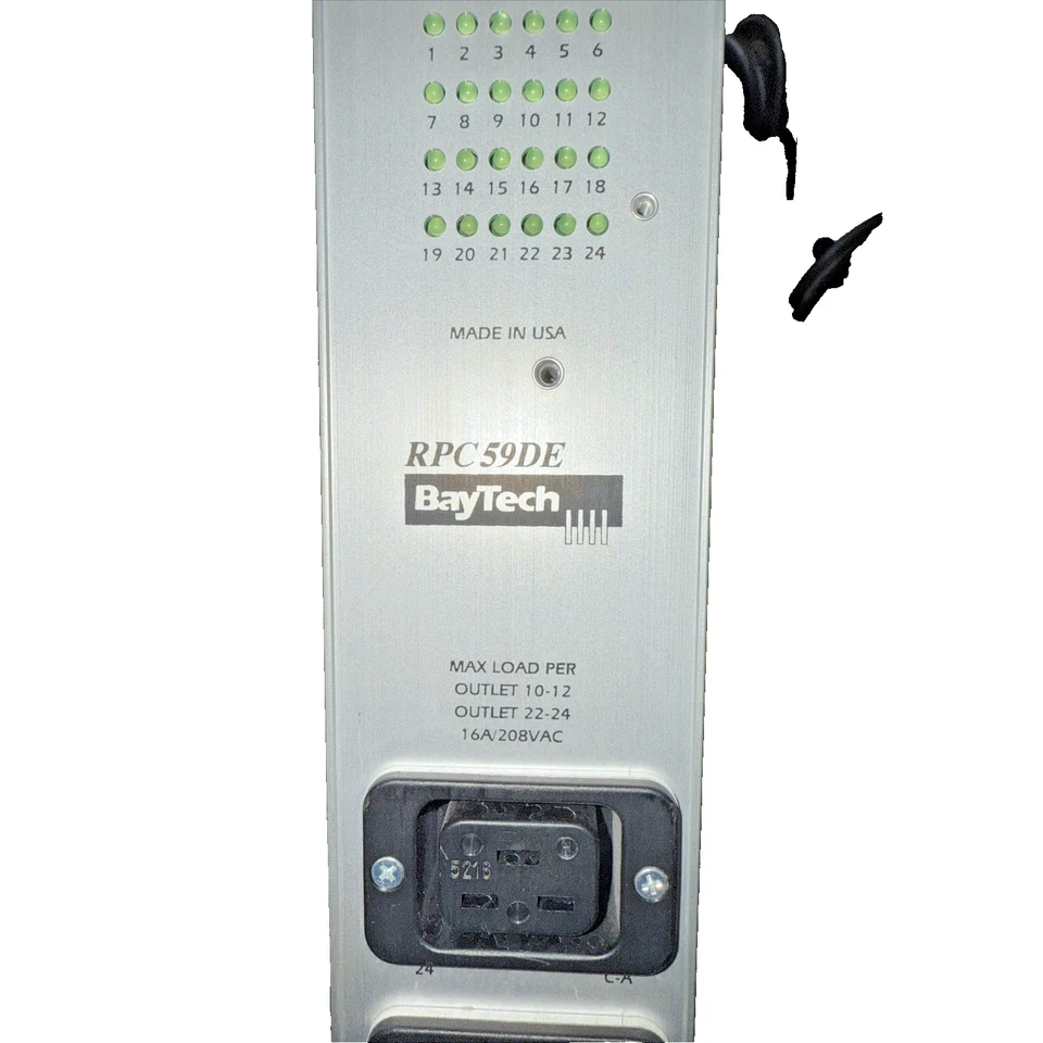 Unidad de distribución/soleada/tira de alimentación trifásica Baytech 24 salidas RPC59DE 208V 24A Foto 3 de 4