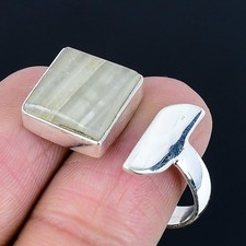 Elegant Rainbow Moonstone Gemstone 925 Sterling Silver Ring Size 8.5