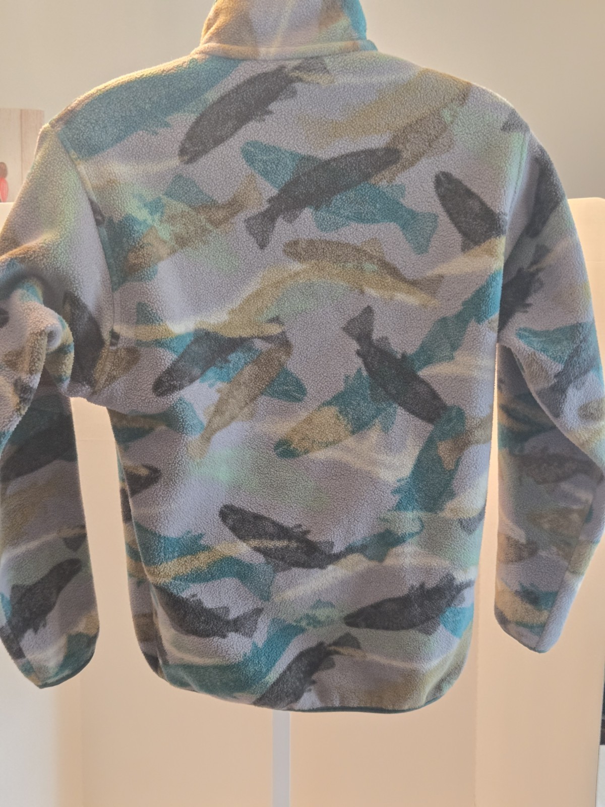 Patagonia RARE Trout Tails Fish Synchilla Snap-T Fleece Pullover Size Small image 3