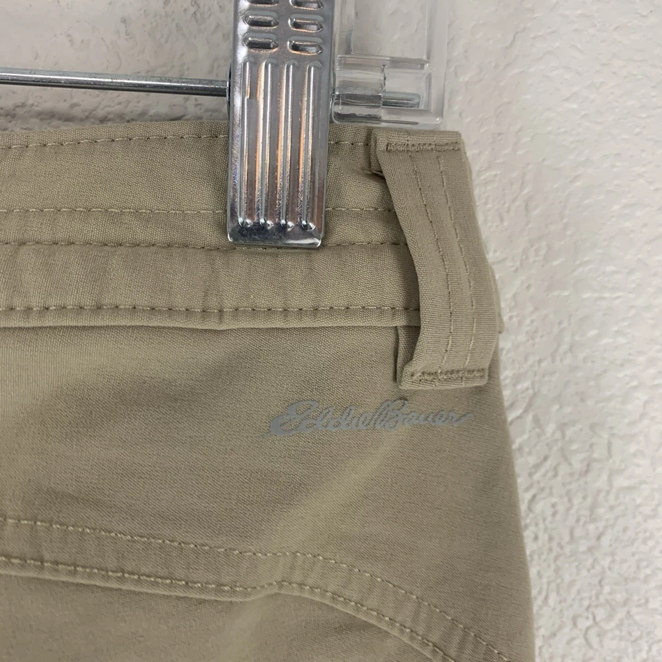 Eddie Bauer First Ascent Guide Pro Hiking Pants Women 10 Beige Cargo Granolagirl - Image 4 of 4