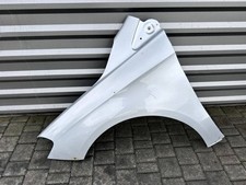 Mercedes-Benz B W246 W242 2011 Vorne links Kotfl&uuml;gel QBB13849