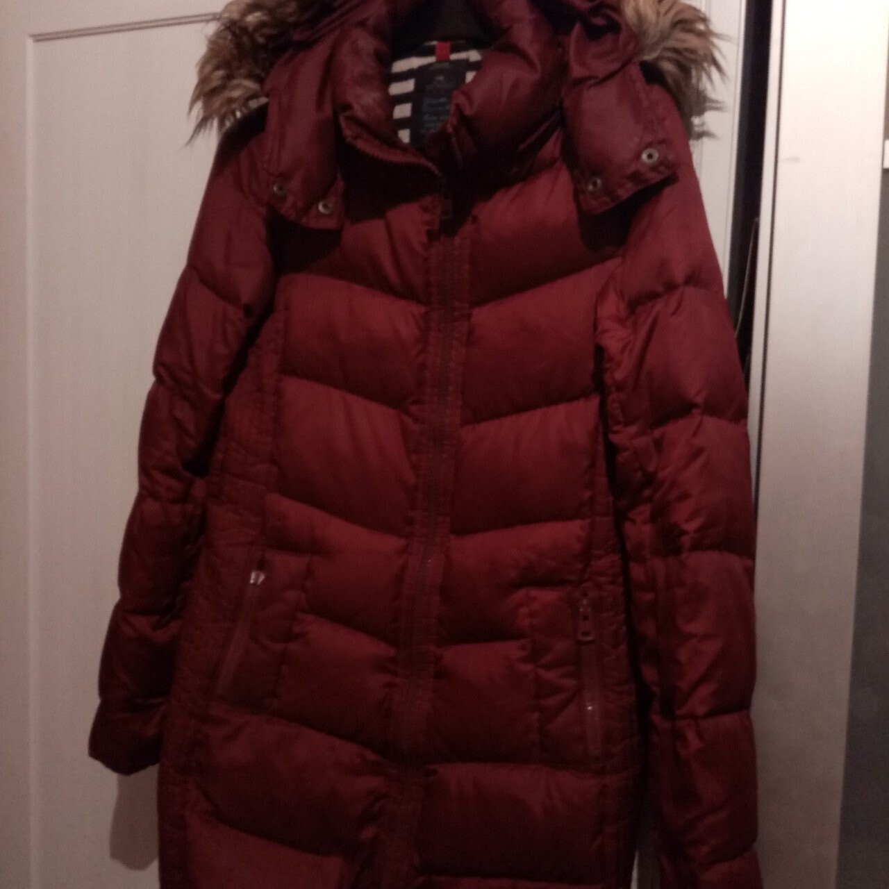 Gap Maroon Feathered Down Puffer Jacket Coat Size… - image 1