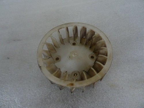 E. Quad Adly ATV 50 R Lüfterrad Kühlerrad Ventilator