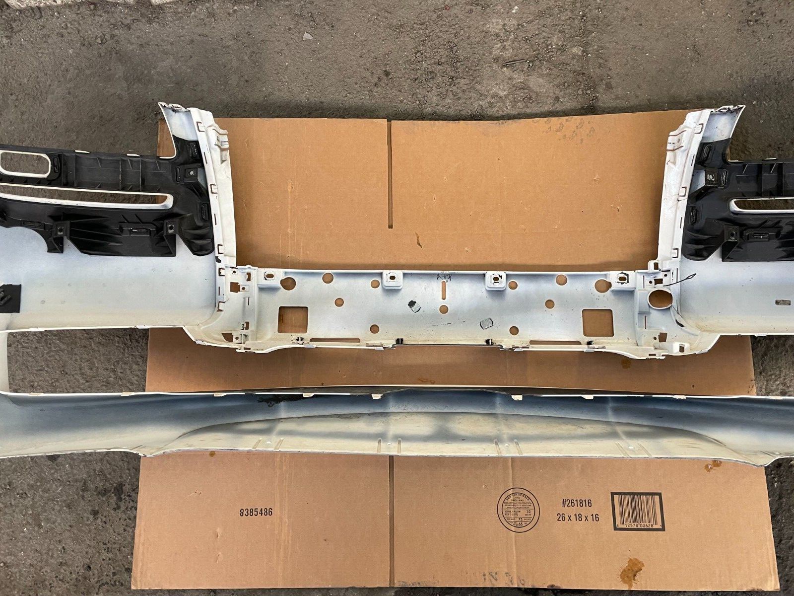 ROLLS ROYCE GHOST FRONT BUMPER 2010 2011 2012 2013 2014 OEM 51117198862