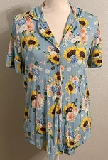POSH PEANUT Womens Pajama Lounge Top Size S Bamboo Blue Sunflower Print Buttons