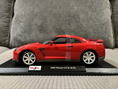 1/18 Maisto 2009 Nissan Gt-r R35 Red Diecast Special Edition