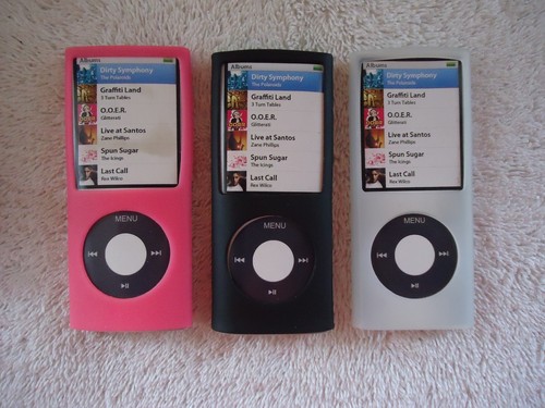 Gigaware " NOS " Accessory Kit # 12-460 For Ipod 4th Gen.Plus 3 " NOS " Cases - Picture 4 of 8