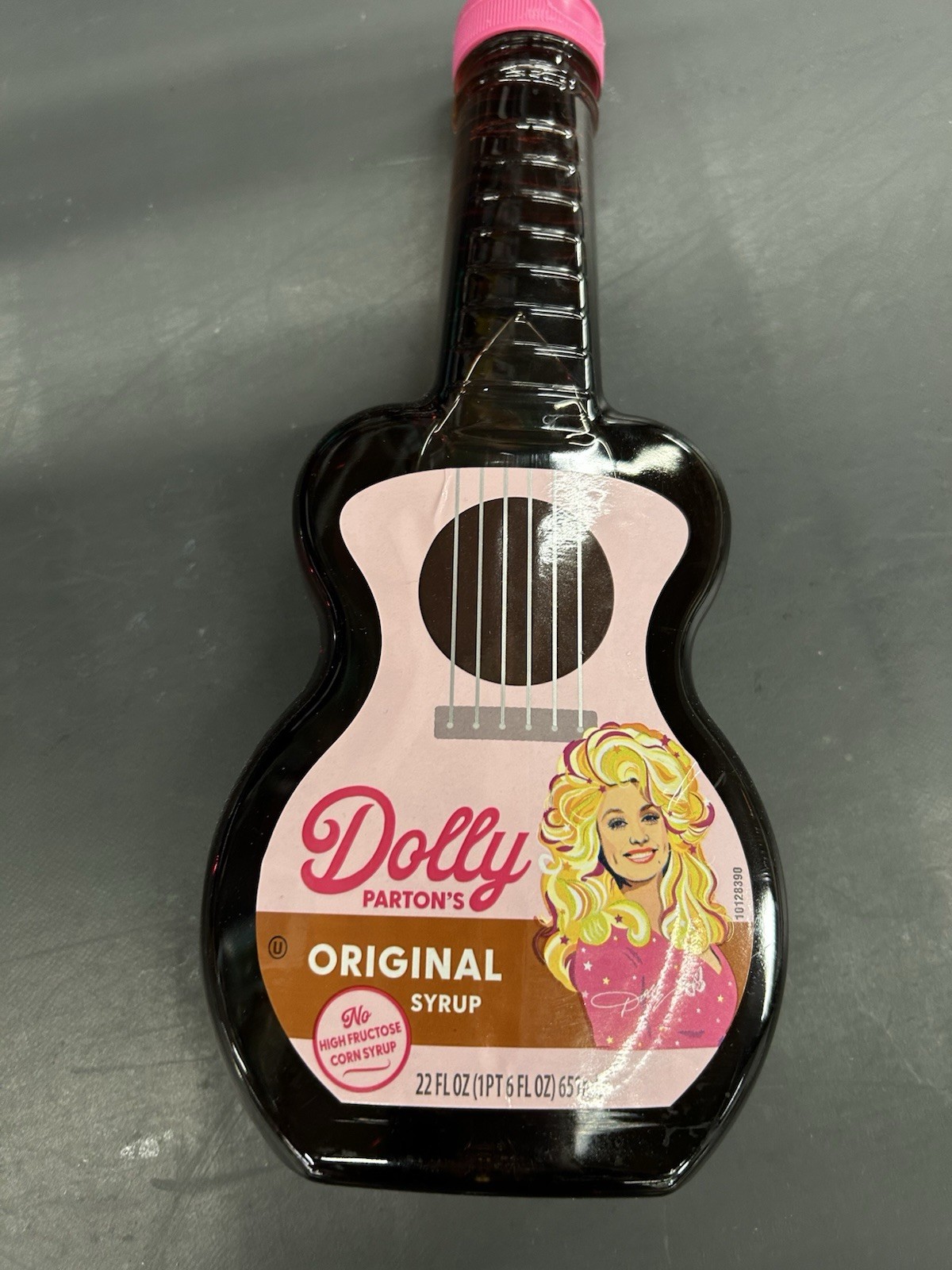 BRAND NEW Dolly Parton Pancake Syrup Guitar Shaped 22oz. Plastic Bottle ...