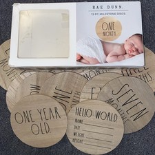 Rae Dunn Baby 13-piece Milestone Discs from One Month to One Year Old Wood 4"