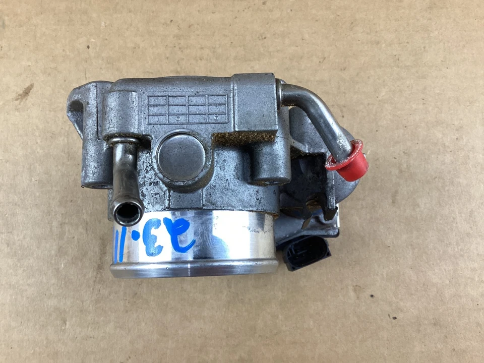 Hyundai Sonata Hybrid 2011-2015 2,0 L carrocería del acelerador 35100-2G800 OEM Foto 3 de 4