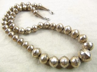 33g 18.5" Native Stamped Sterling Navajo Pearl Bench Beads Necklace Navajo