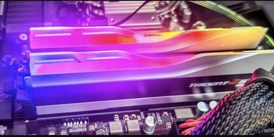 G.Skill Trident Z5 RGB 32GB DDR5-6000  CL36 Silber RAM Speicher Kit