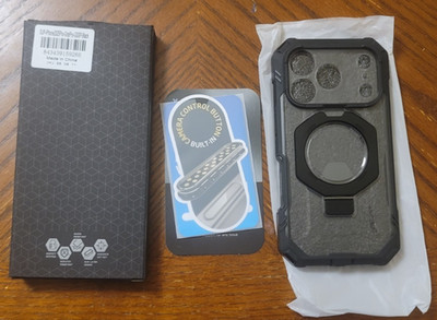 Ends 6/8 11AMPT Supcase UB GRIP PRO Series iPhone 17 Pro MagSafe Case Black