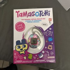 New SEALED Bandai Tamagotchi  Gen 1 Original Virtual Reality Pet