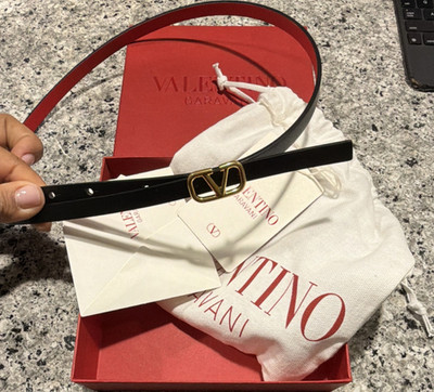 Valentino Garavani Women's Reversible Black/Red Skinny Logo Buckle Belt 85/34