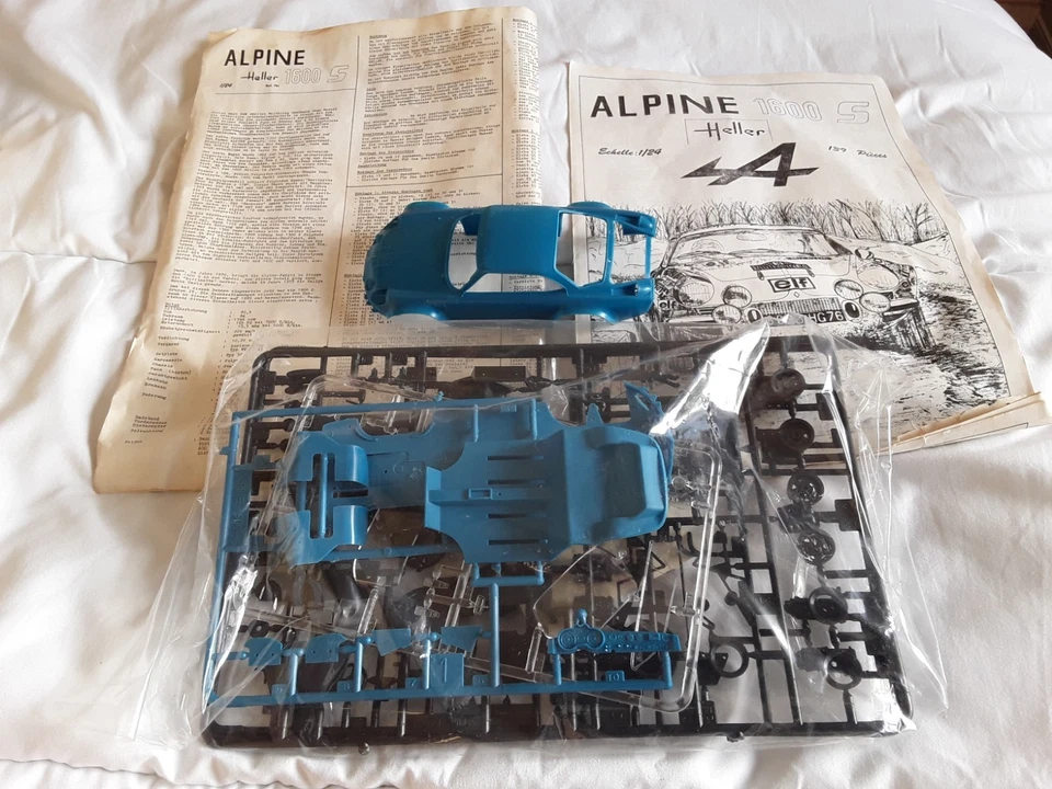 MAQUETTE ALPINE A110 1/24 MARQUE HELLER - Photo 2/2