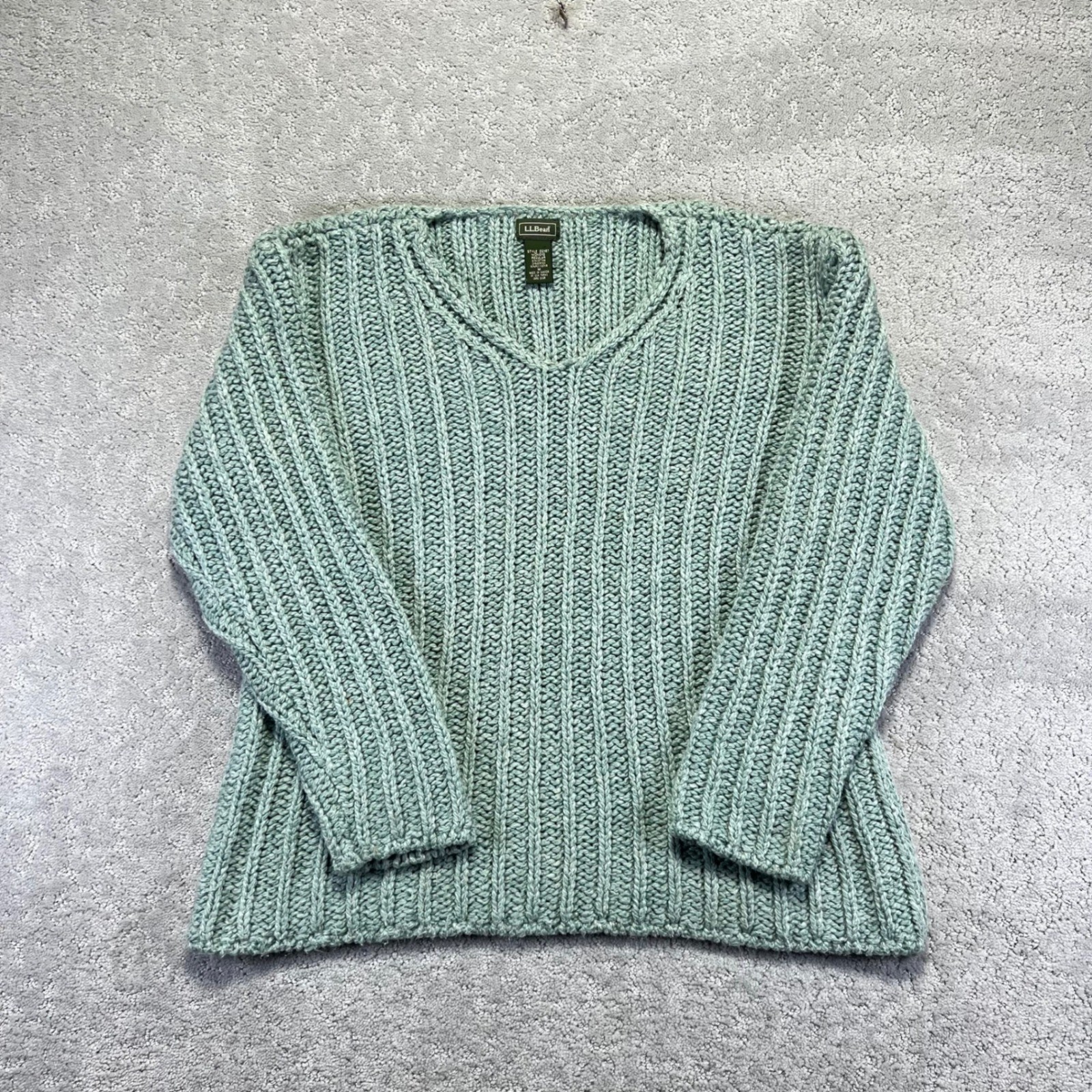 VINTAGE LL Bean Sweater Womens Medium Sage Green Chunky Knit V-Neck Cotton Blend