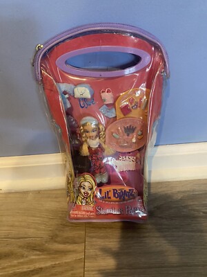 2003 LIL BRATZ SLUMBER PARTY 20 ACCESSORIES PLAYSET Cloe DOLL MGA NEW