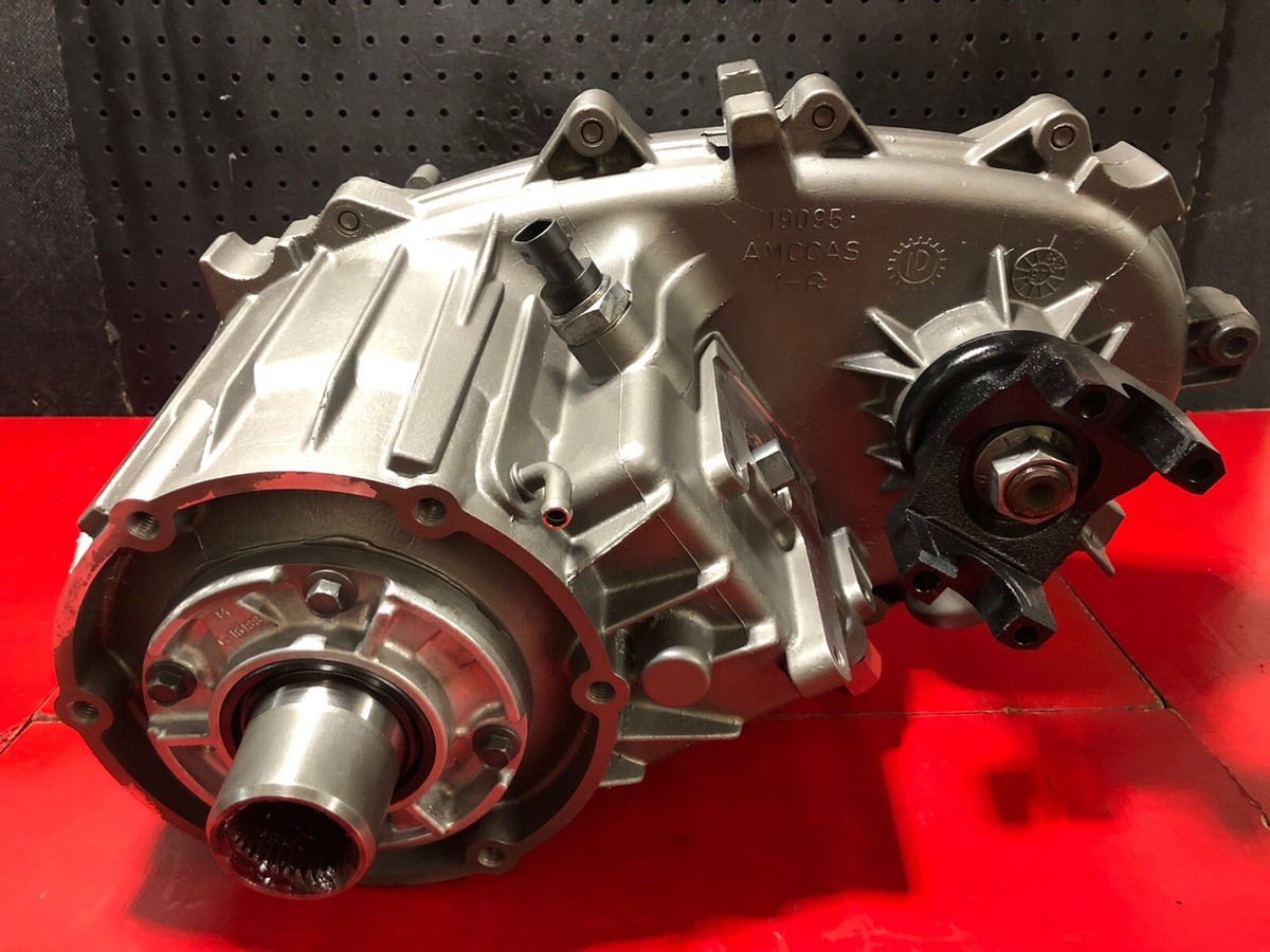 1995-2000 GMC/CHEVY 243C Transfer Case Electric Shift 32 Spline