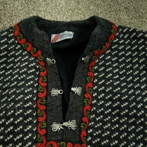 BERGENS Sweater Women Medium Gray Wool Pullover Jumper NORWAY Nordic Clasp EUC - Picture 8 of 16