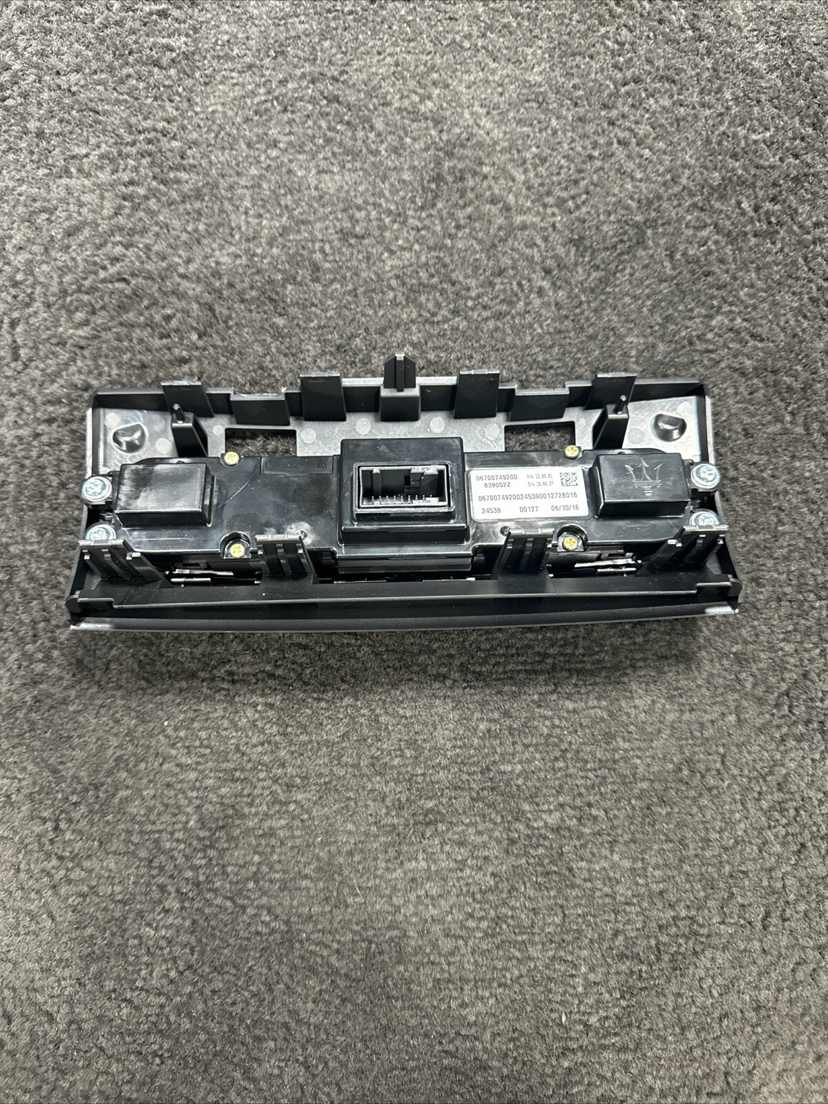 2017 Maserati Ghibli AC Heater Climate Control Switch Panel OEM 6700749200