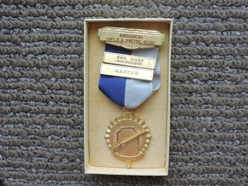 1949 Mission Rifle and Pistol Club Master Medal  - Imagen 3 de 3