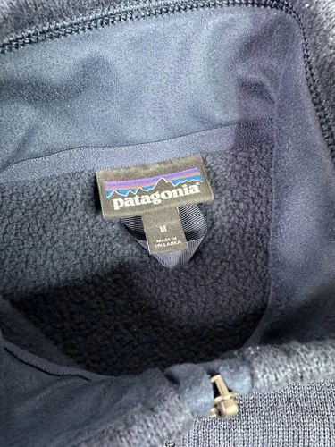 Patagonia Better Sweater Men’s Full Zip  Vest Blue M small rip on chest area image 4