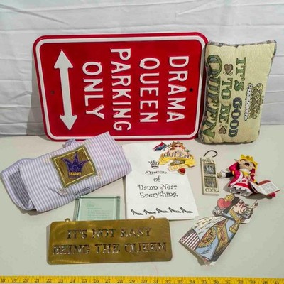 Queen Lot It's Not Easy Being The Queen, Sign, Pillow, Apron, etc.