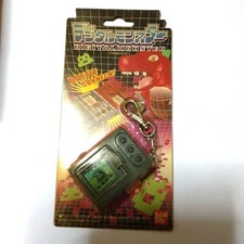 Digimon Digital Monster Ver.1 Gray 1997 Bandai Keychain LCD Virtual Pet Toy Rare