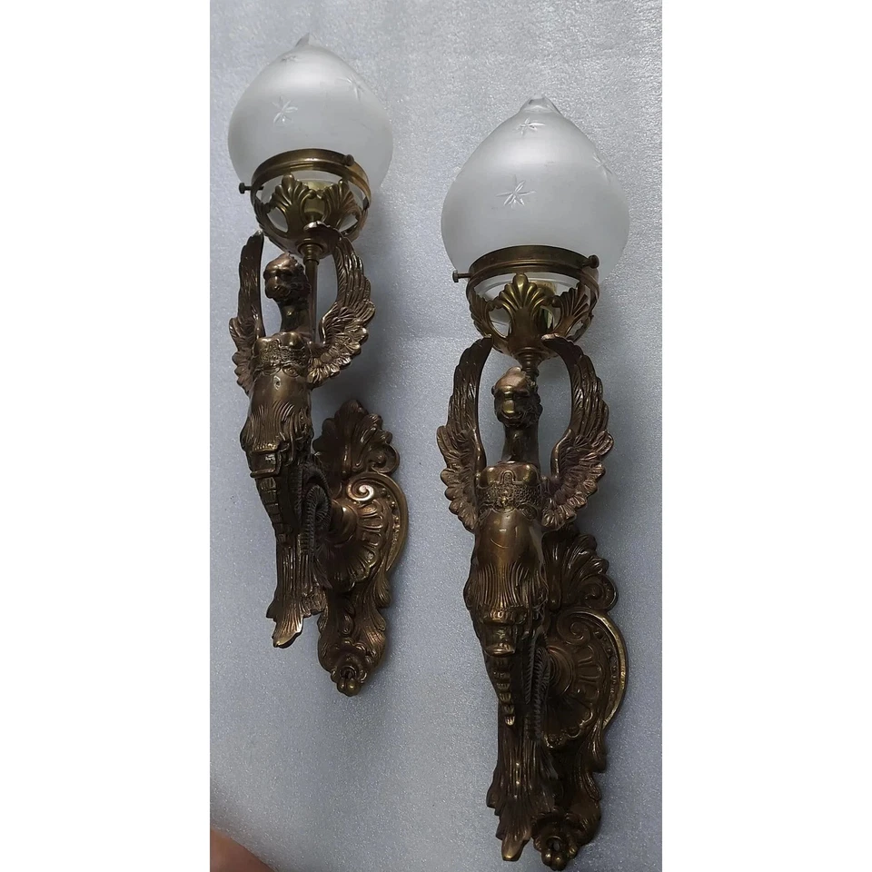 Aplique de pared vintage Art Nouveau de latón león sirena estrella lámpara de vidrio 1 pieza Foto 3 de 4