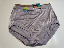 NWT 3 Pairs Vanity Fair Body Caress Brief Panties 13438 Size 7 L