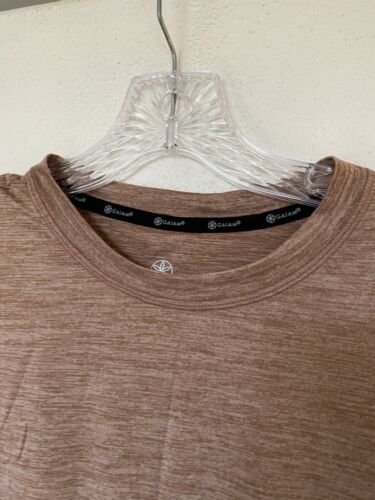 Camicia girocollo Gaiam nuova con etichette uomo piccola tutti i giorni basic cool marrone erica nuova con etichette $42 - Foto 2 di 7