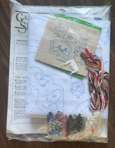 Bucilla Gallery of Stitches "Santa & Animals" Christmas Felt Stocking #32709 - Picture 2 of 2