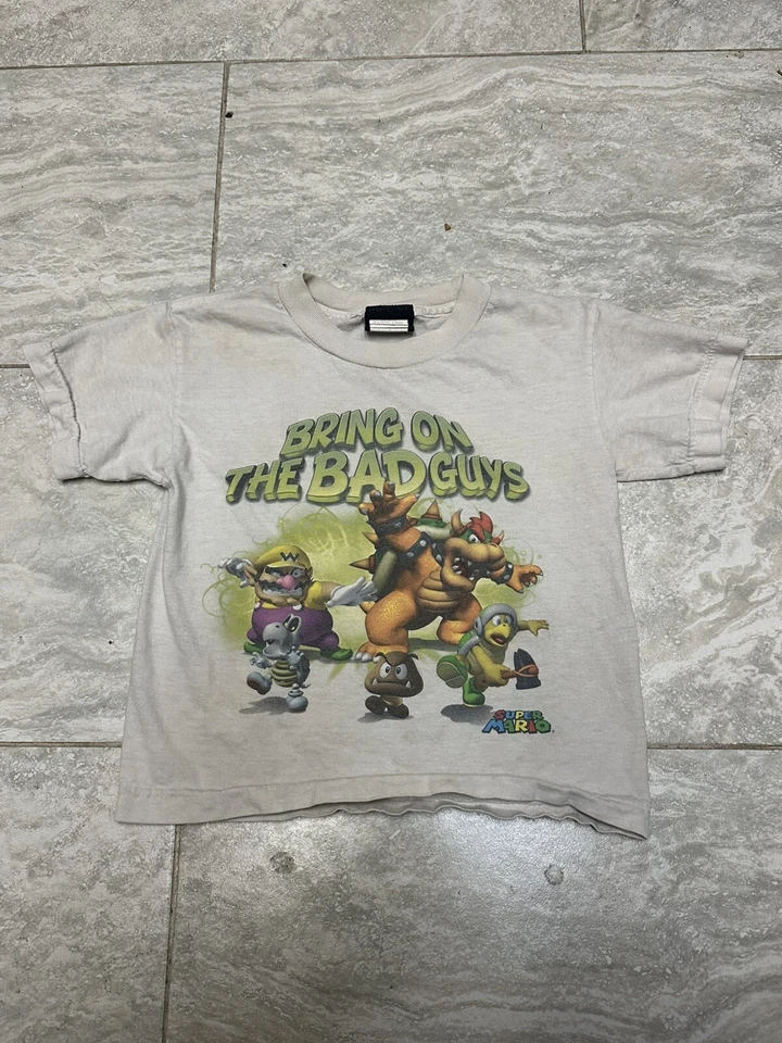 VINTAGE KIDS NINTENDO "BRING ON THE BAD GUYS" MARIO GRAPHIC T-SHIRT Medium - Image 2 of 4