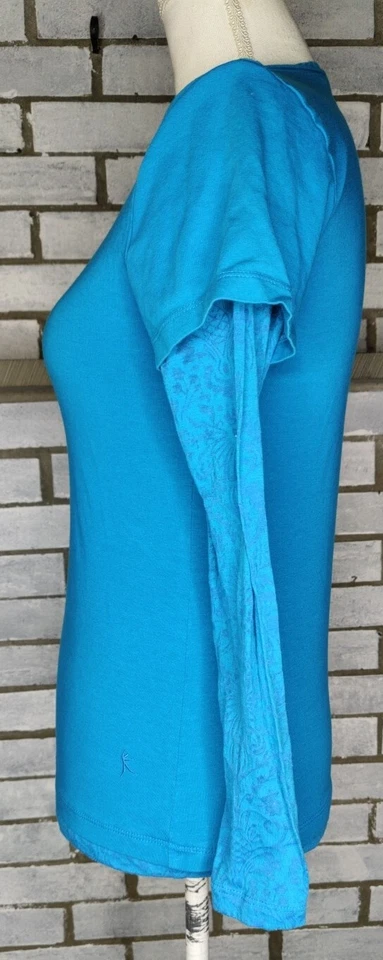 Danskin Now Women's Long Sleeve V-Neck T-Shirt Small Turquoise Floral Sheer Arms - Image 3 of 4