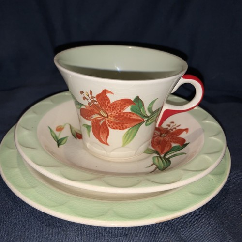 Art Deco Barrett’s of Staffordshire Porcelain Tea Trio. Tiger Lily.