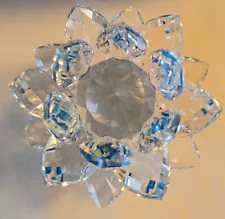 Amlong Crystal Hue Reflection Crystal Lotus Flower with Gift Box, Blue 3 Inch