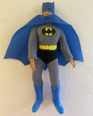 Vintage 1974 Mego Batman 8  Action Figure DC Comics Hong Kong Original Cape