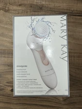 Mary Kay Skinvigorate Cleansing Brush with 2 Brush Heads New