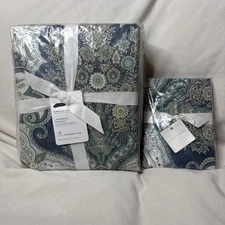 pottery barn jordana paisley duvet cover King/ Cal King & 1 Euro Sham