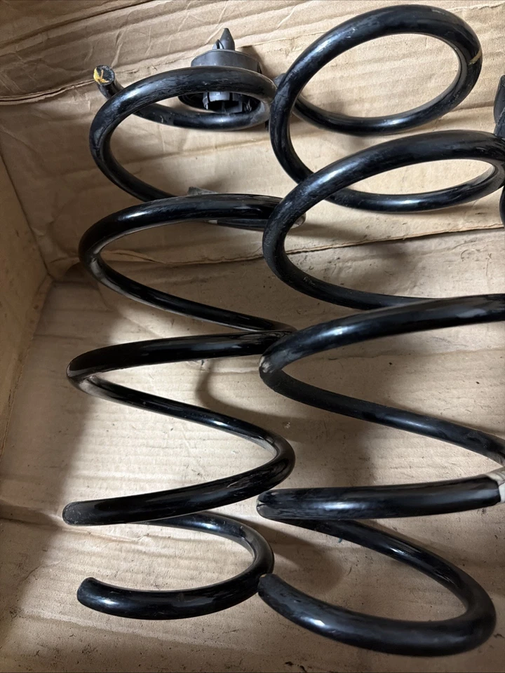 H&R Sport Lowering Springs for 20-25 Toyota GR Supra 3.0/Premium (1.0"F/0.75"R) - Image 4 of 4