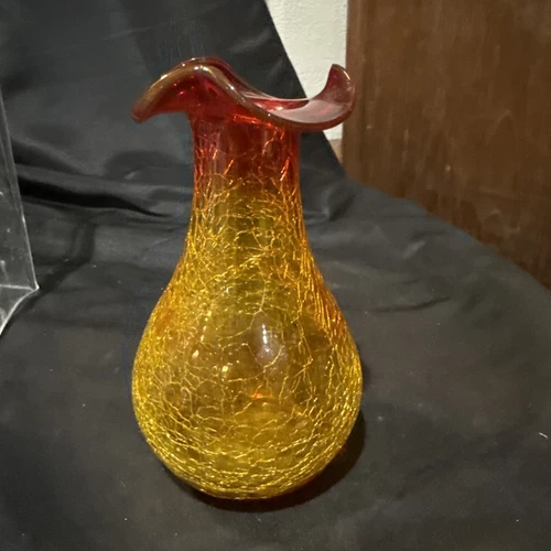 blenko amberina crackle glass vase 5 1/2 In